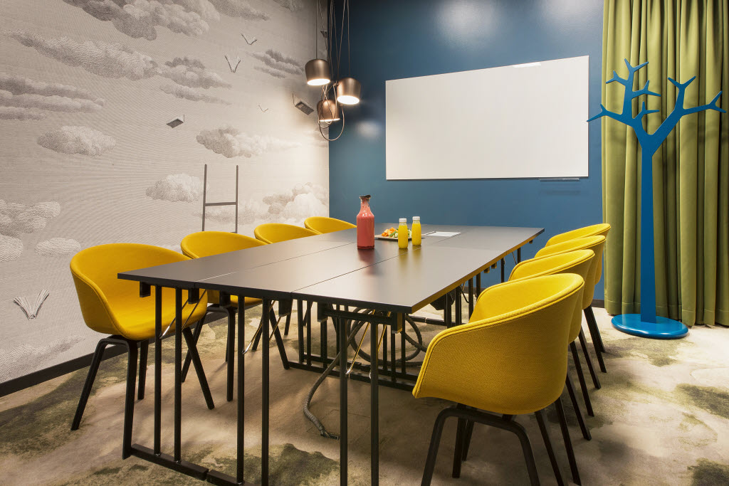 Kuvaoikeudet:: Tord-Erik Andresen Meeting room